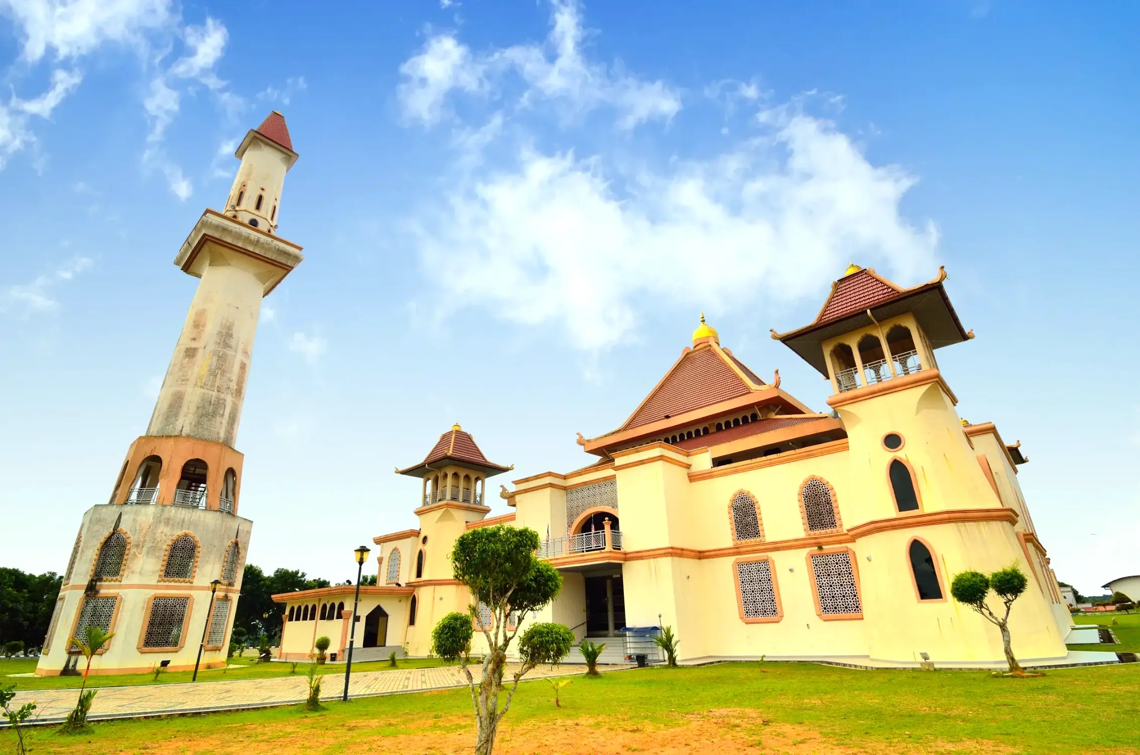 al ghaffar mosque at jasin malacca malaysia
