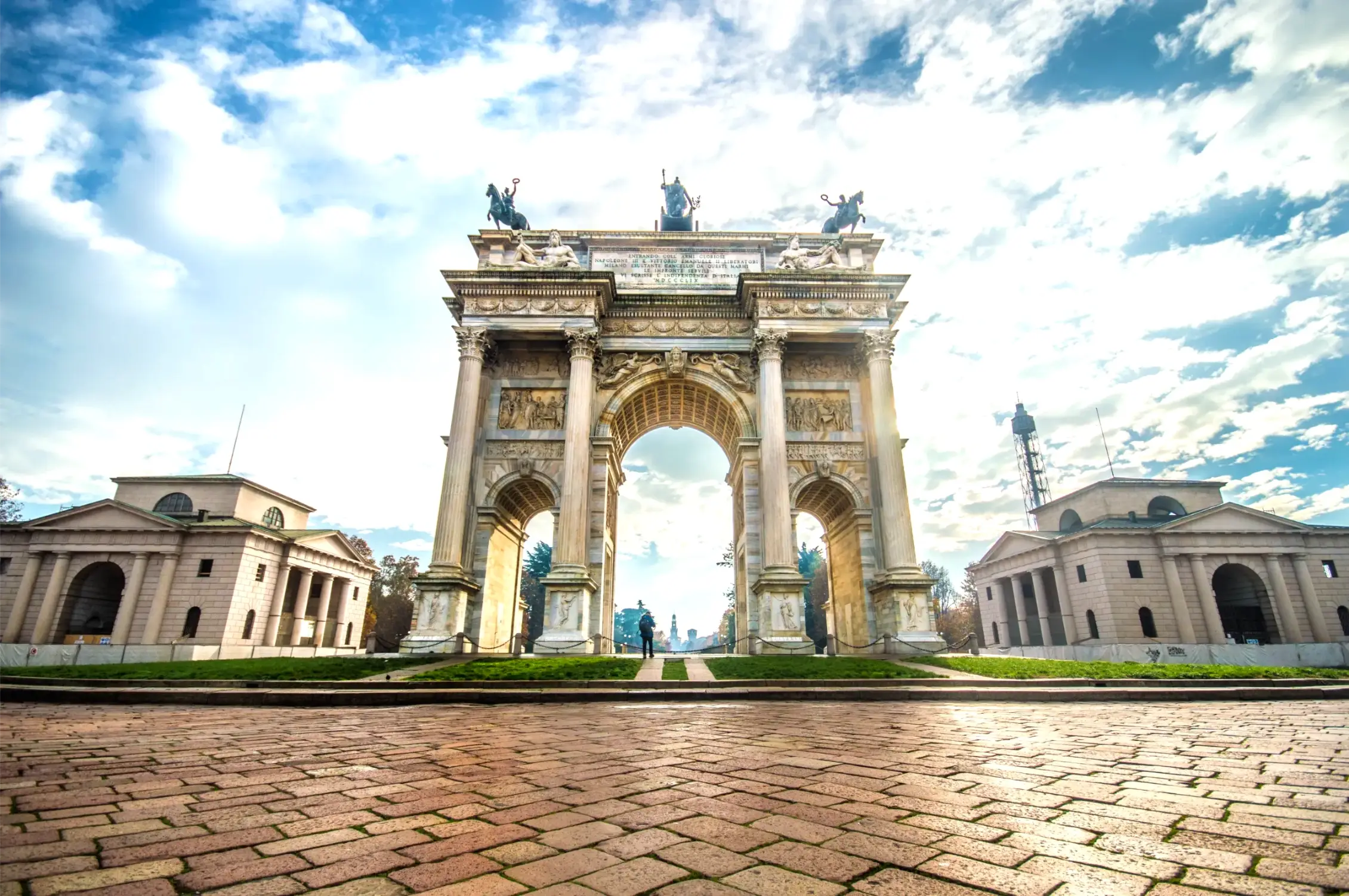 arco della pace porta sempione in milan italy