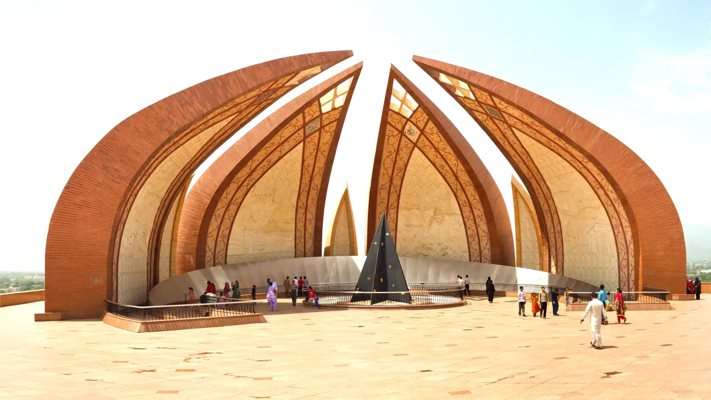 pakistan monument in islamabad pakistan