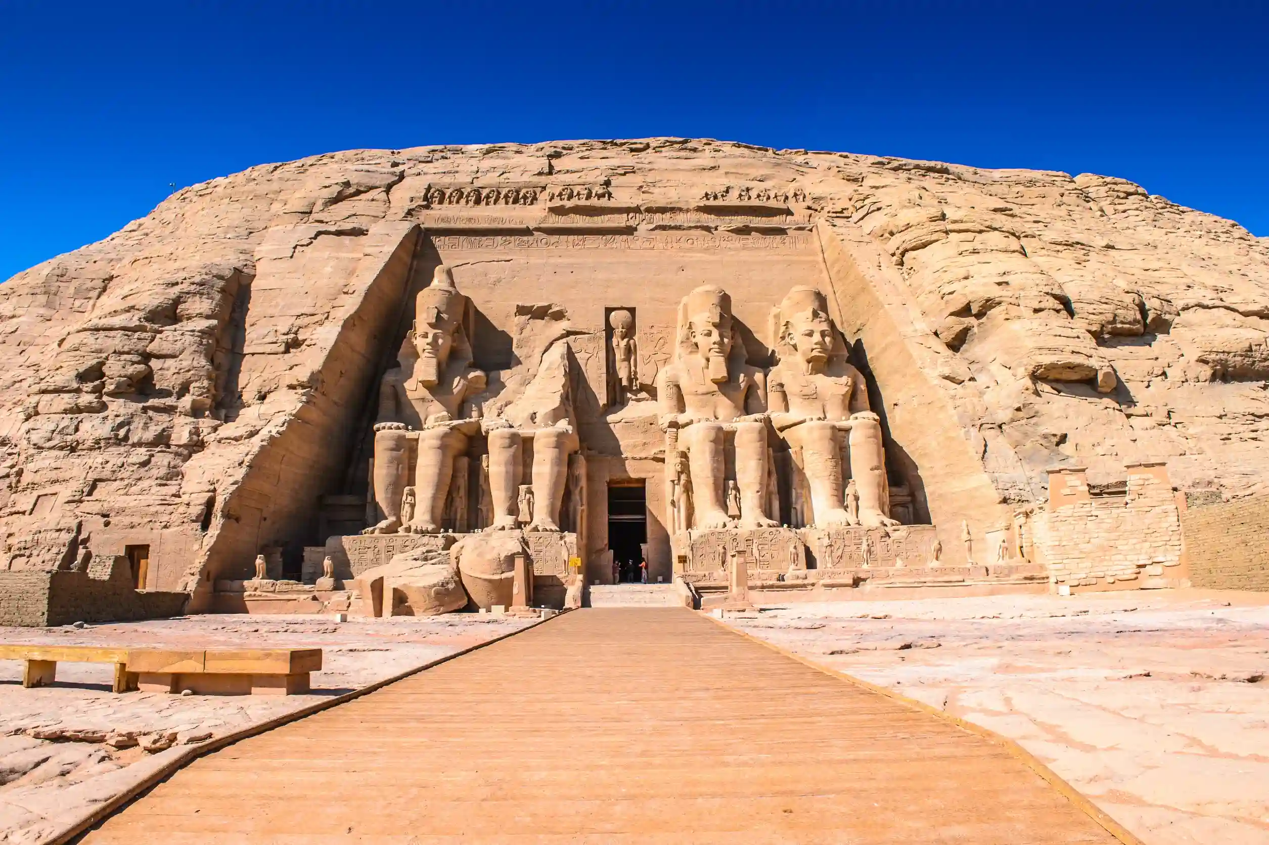 temple of ramesses ii abu simbel egypt