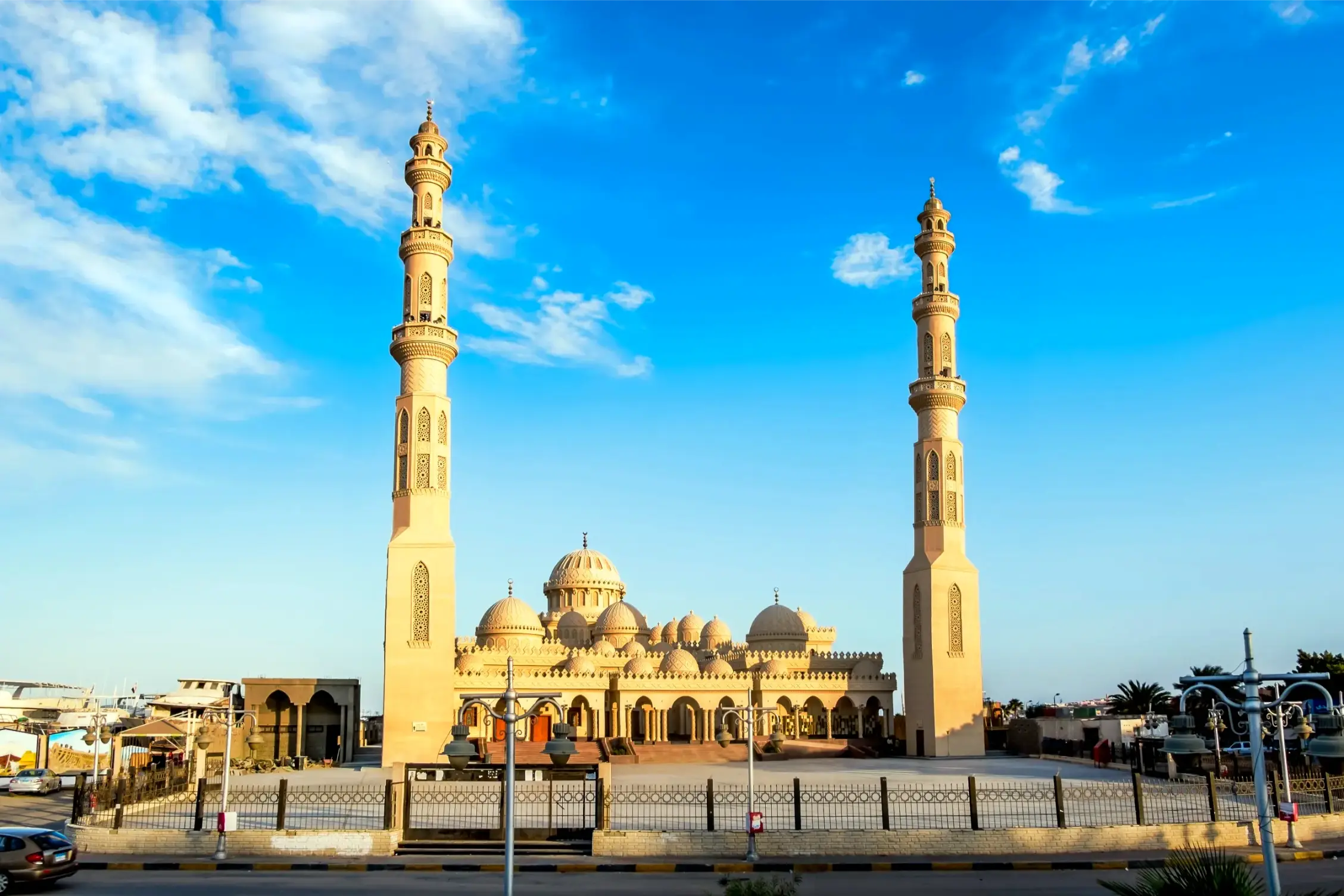 the famous mosque in the hurghada egypt the famous mosque in the hurghada egypt
