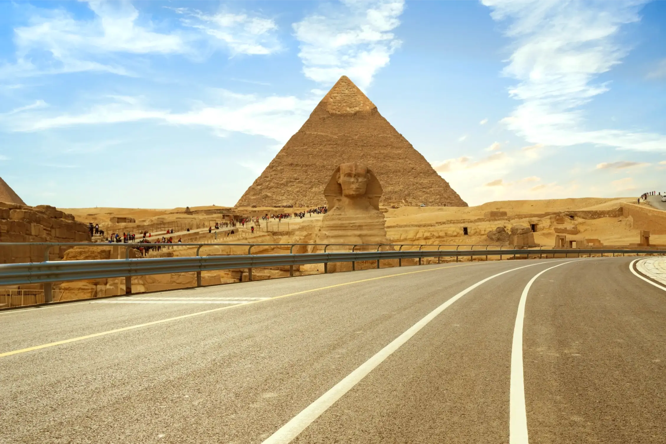 the great sphinx pyramids in giza cairo egypt